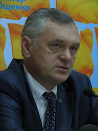 Колишній губернатор Олександр Черевко має претензії до БЮТ, але з Володимиром Гресем у нього була "конструктивна співпраця"